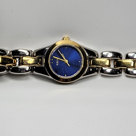 RELIC - Picture 2 of 6